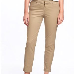 Old Navy Mid-Rise Pixie Chinos Ankle
